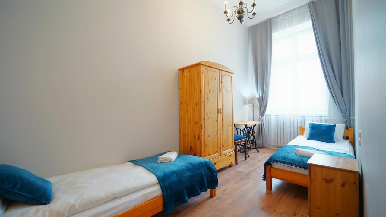 Apartamenty Everysky - Plac Ratuszowy 51 옐레니아구라 외부 사진