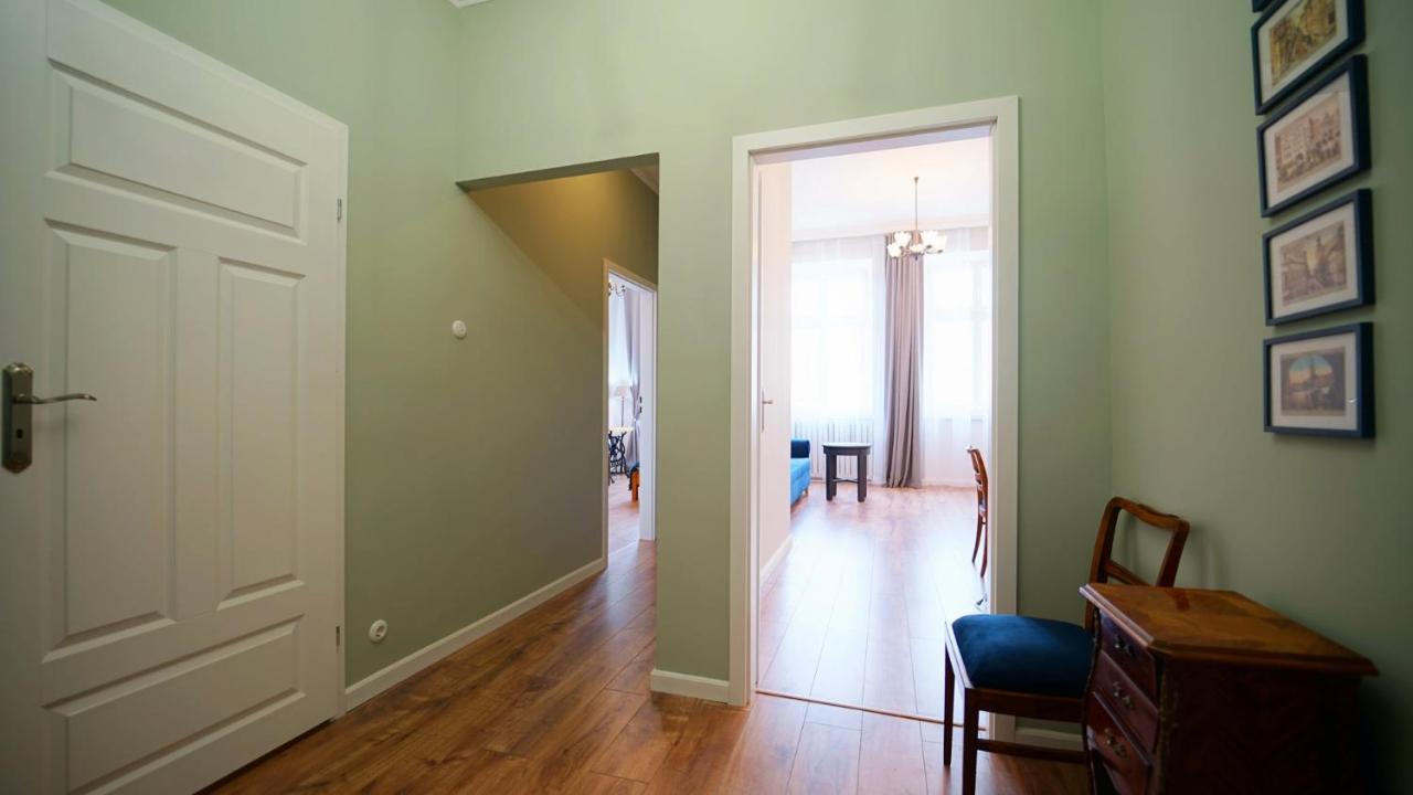 Apartamenty Everysky - Plac Ratuszowy 51 옐레니아구라 외부 사진